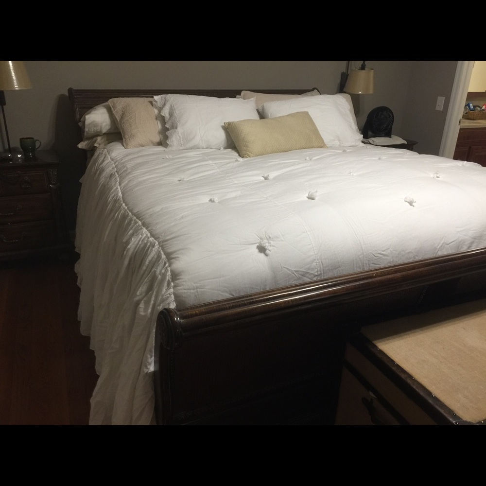 Soft Surroundings white King Size coverlet -